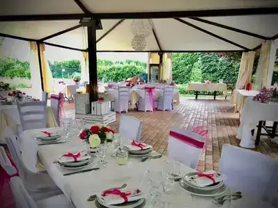 Ricevimento di matrimonio all'aperto Agriturismo Cantoni